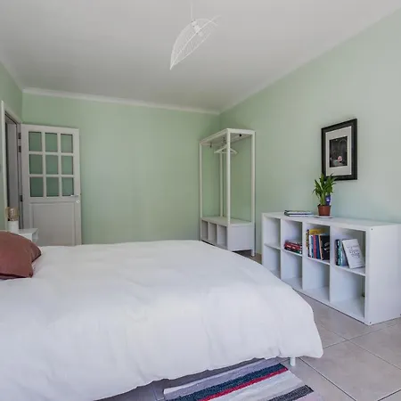 Apartment Stylish 3 Bedroom - St. Julians - 5 Mins From Balluta Bay *